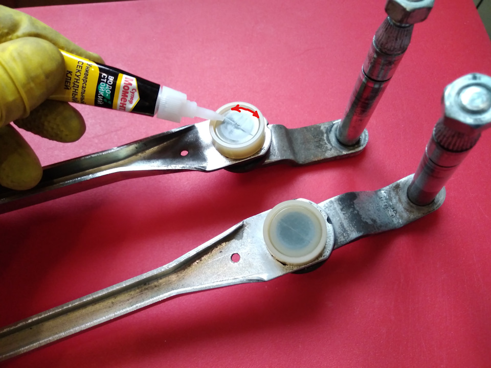 Процедура ремонта и замены трапеции стеклоочистителя и его деталей (втулки, тяги и других)