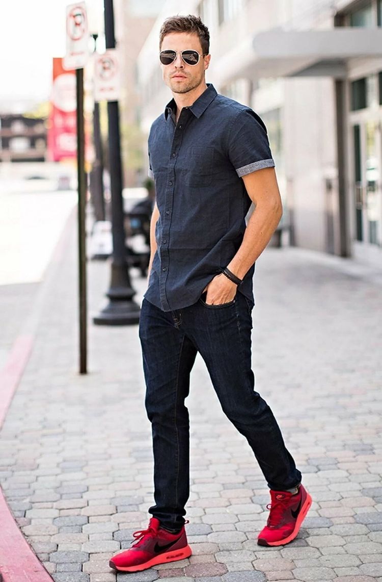 Casual Cool: How to Rock the New Balance 530 with Everyday Outfits