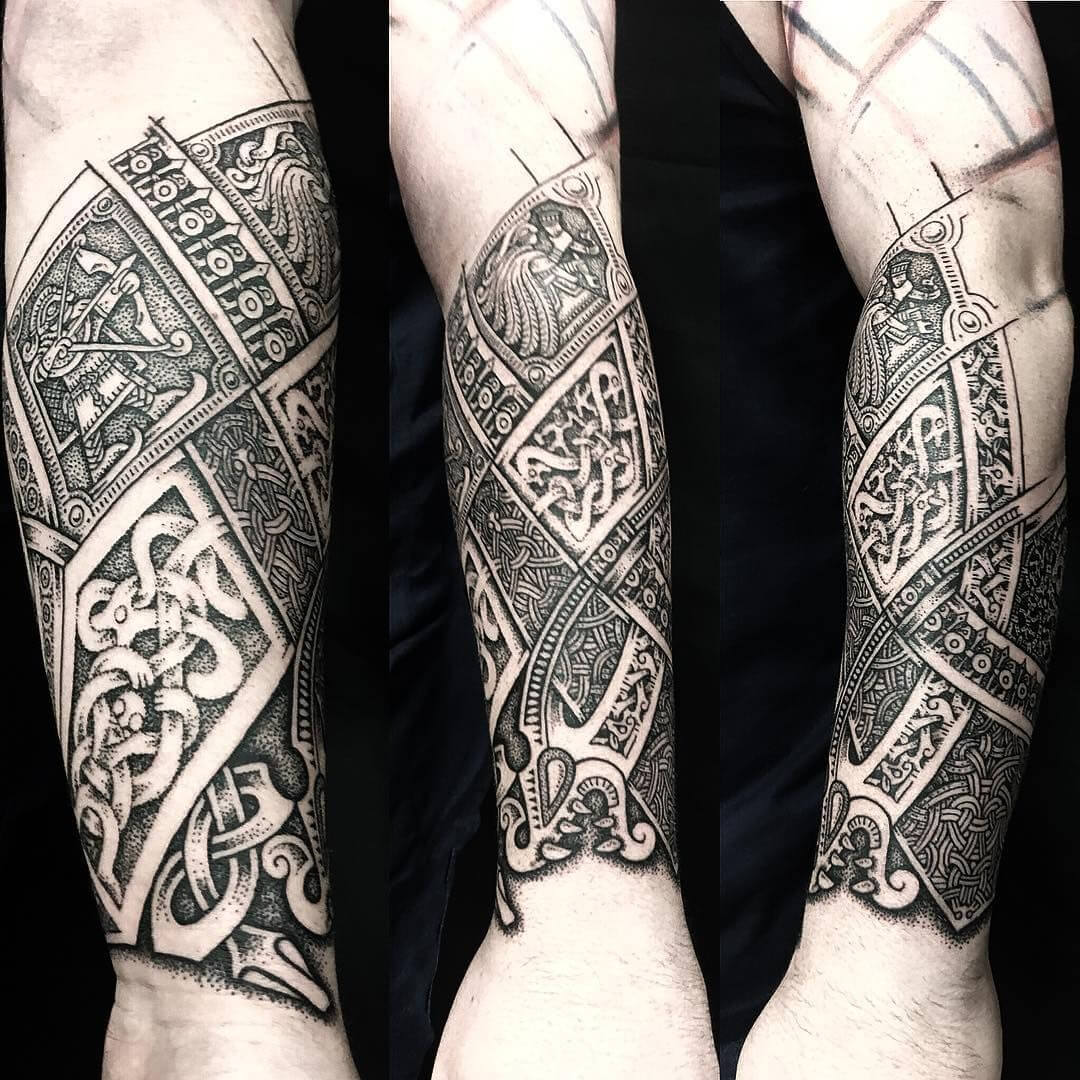 Татуировки викингов: значение, 20 фото и эскизов