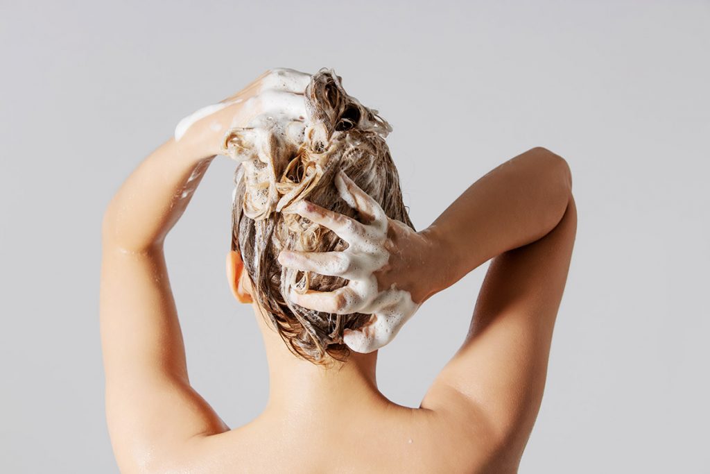 Как правильно мыть голову: 7 простых принципов - beauty hub