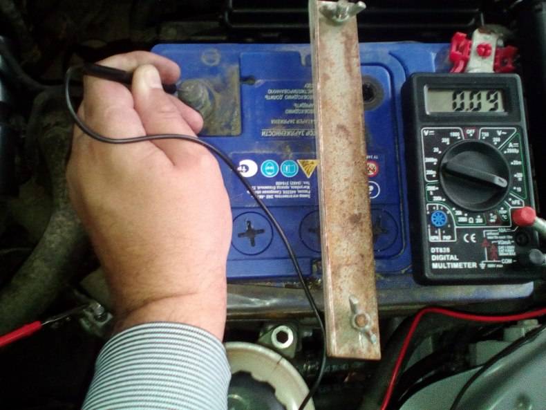 Как проверить работоспособность зарядного устройства для автомобильного аккумулятора и осуществить его ремонт