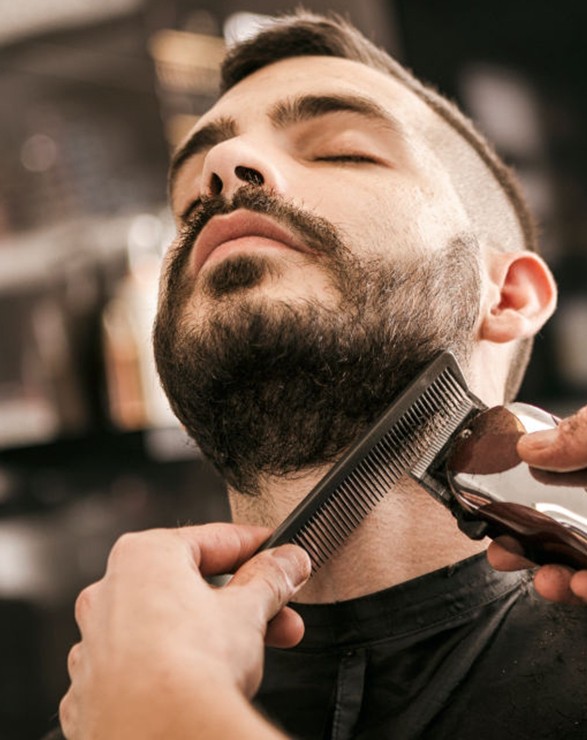 Учимся самостоятельно делать стрижку бороды в домашних условиях