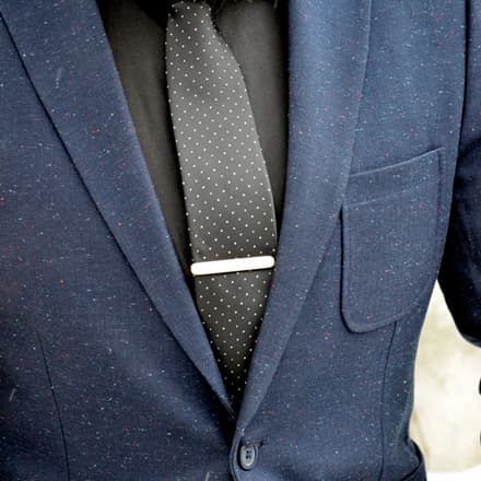 Как подобрать и носить этот стильный аксессуар мужского костюма — зажим для галстука
как подобрать и носить этот стильный аксессуар мужского костюма — зажим для галстука
