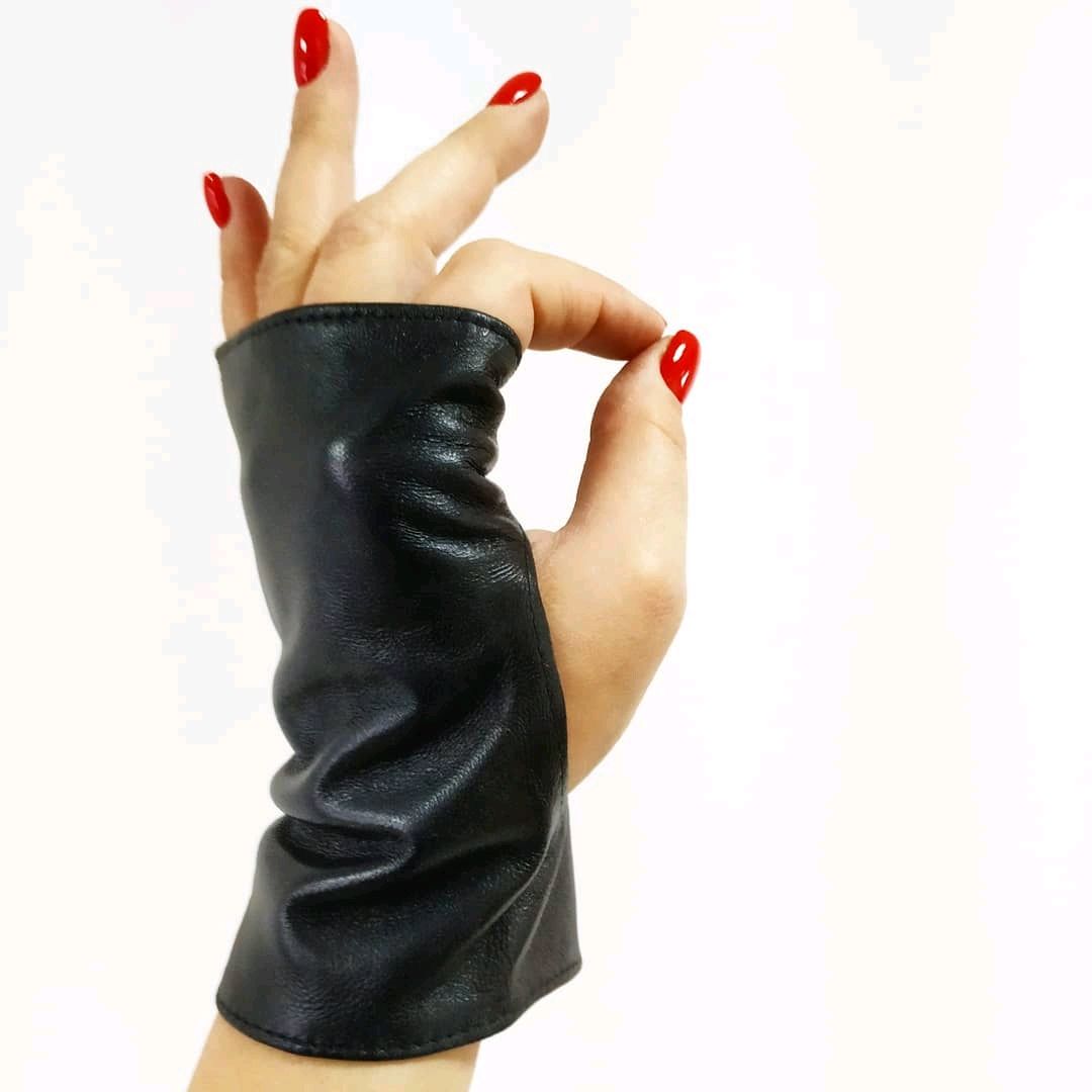 Тактические перчатки: рыцарский доспех или гламурный прикид