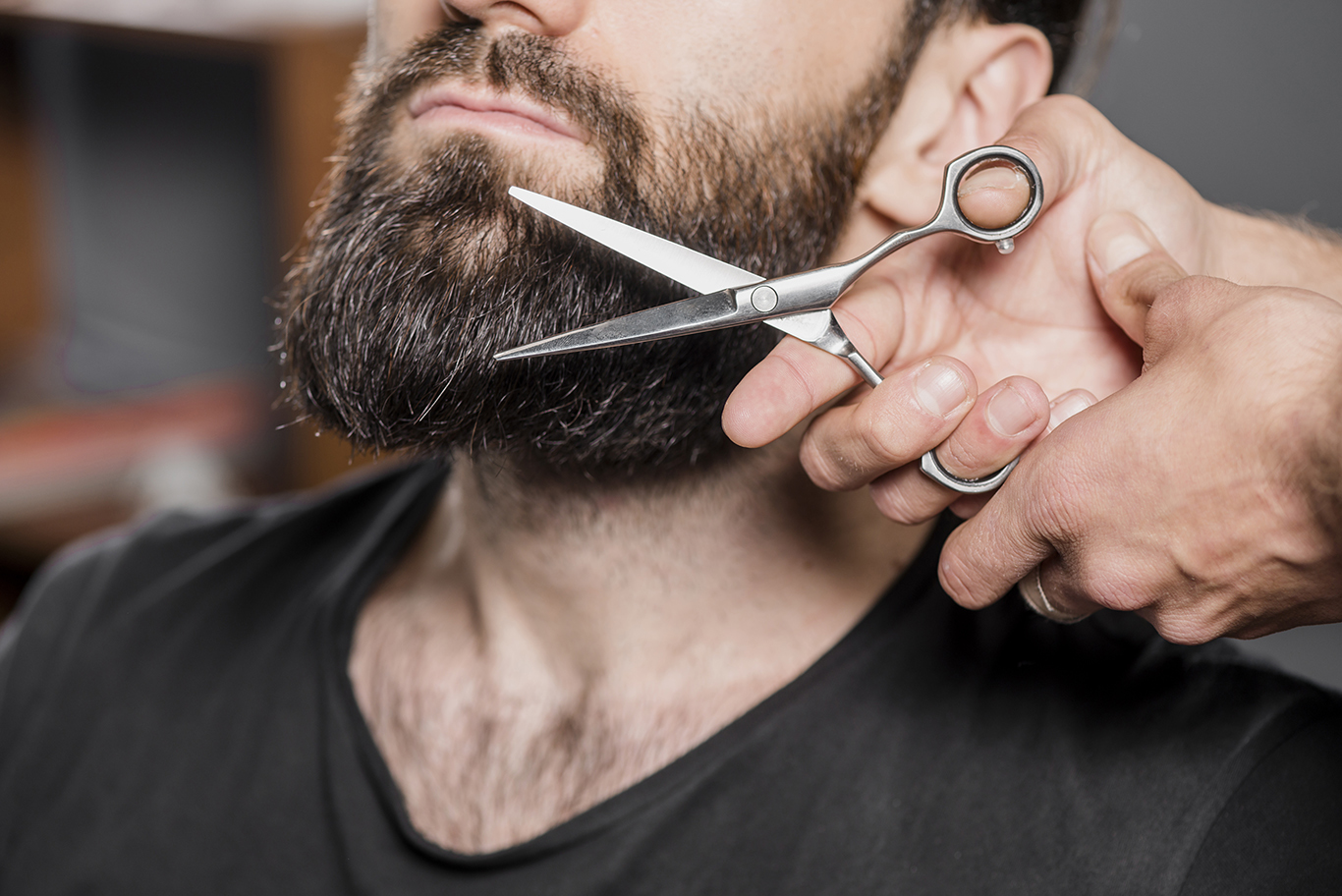 Какая мужская стрижка лучше – машинкой или ножницами?