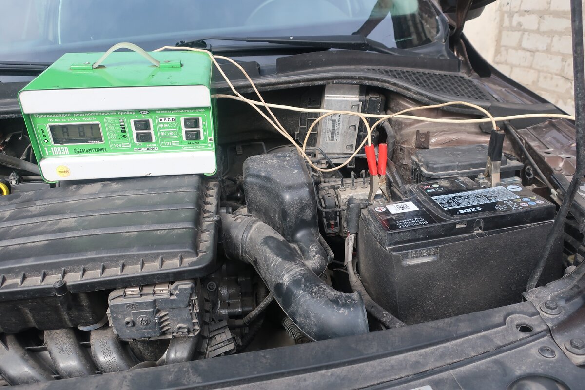 Инструкция, как заряжать автомобильный аккумулятор: правильное восстановление автомобильных акб