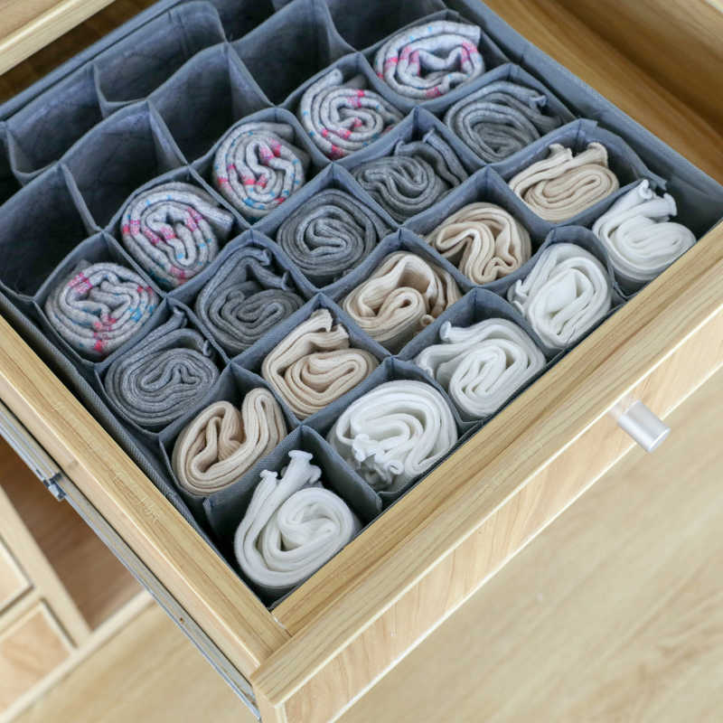 25 лайфхаков для тех, кто не знает, как уместить в шкаф всю одежду