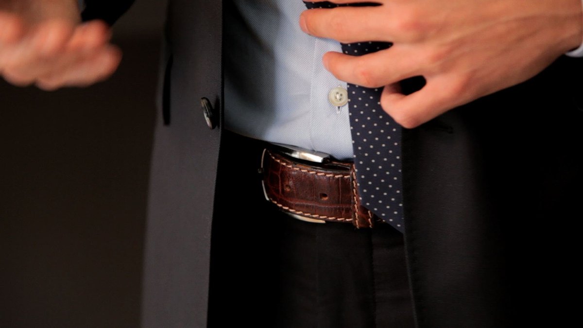 Ремень мужской. Ремень для делового костюма. Мужской ремень в деловом стиле. Ремень для классических брюк мужской.