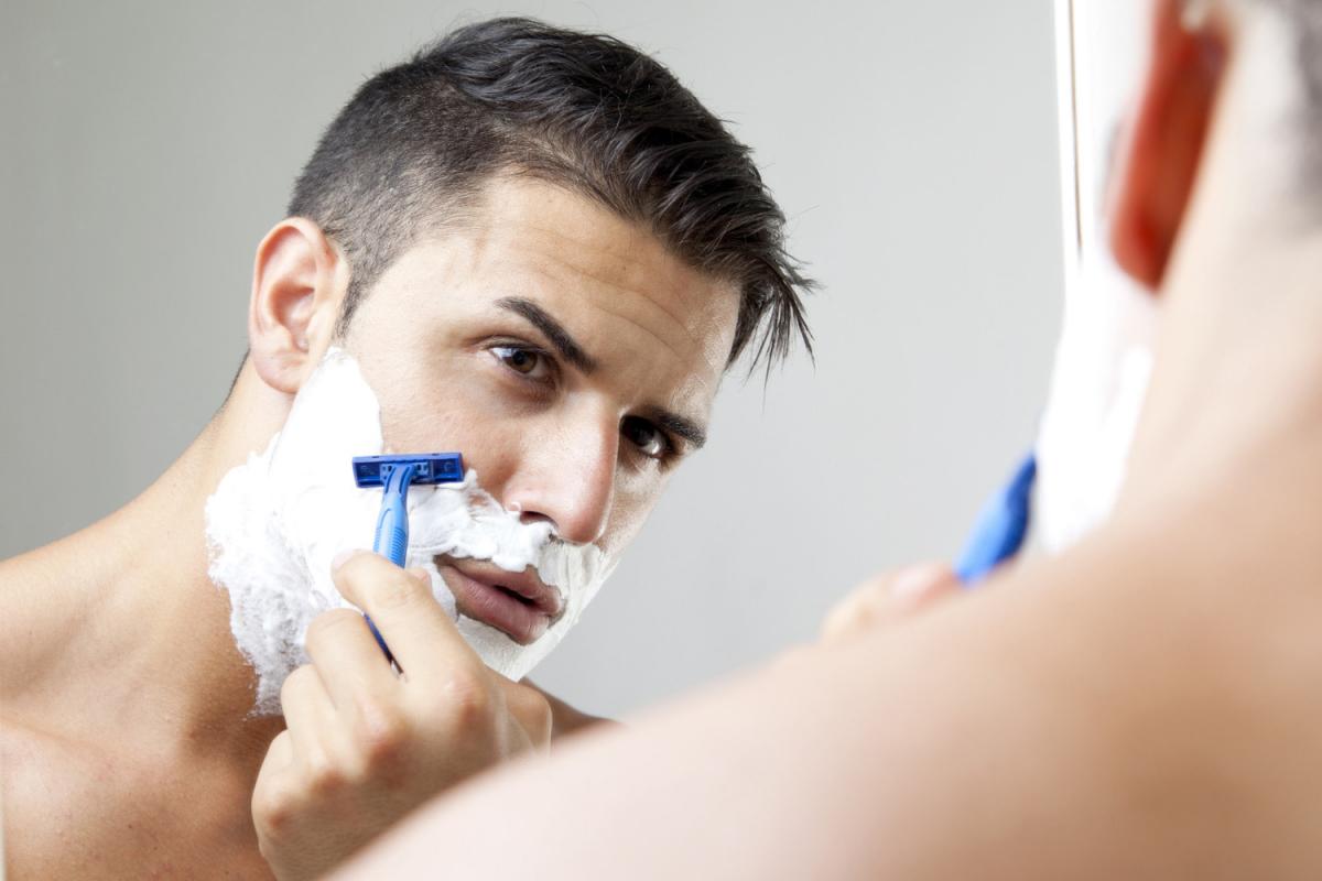 Как бриться мужчине
