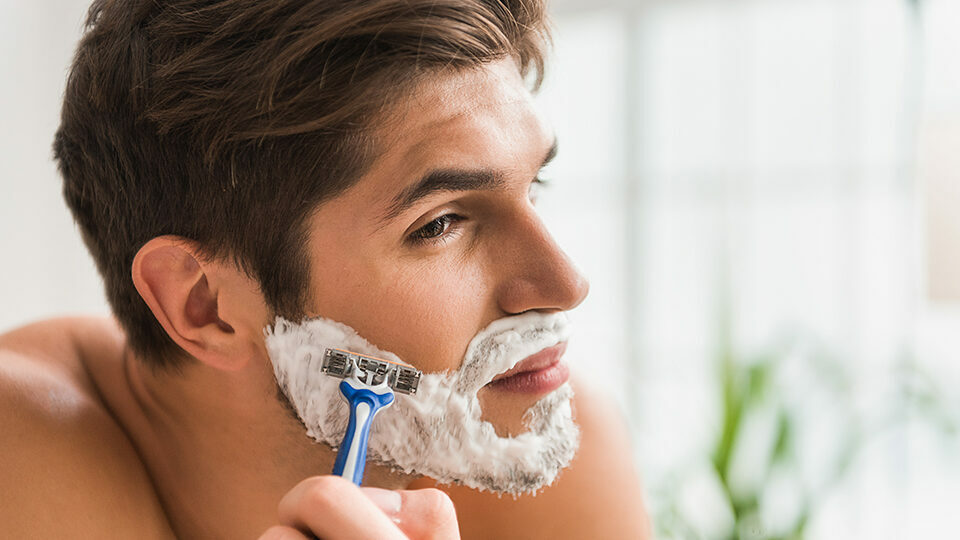 Какую бритву выбрать если есть борода